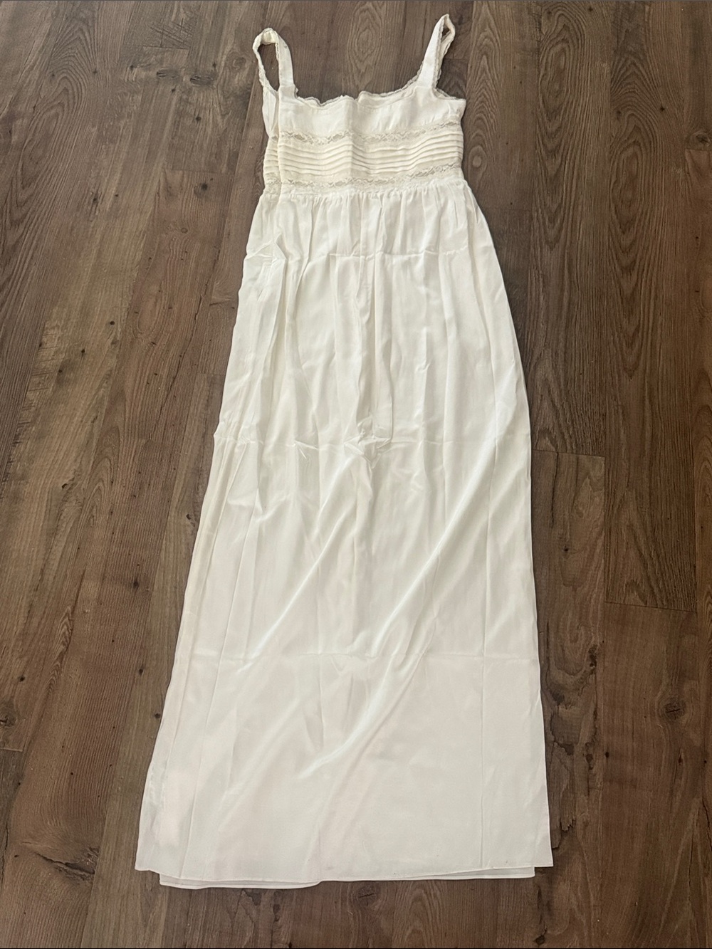 House Of Cb Illiana Silk Maxi Dress - Picture 8 of 8